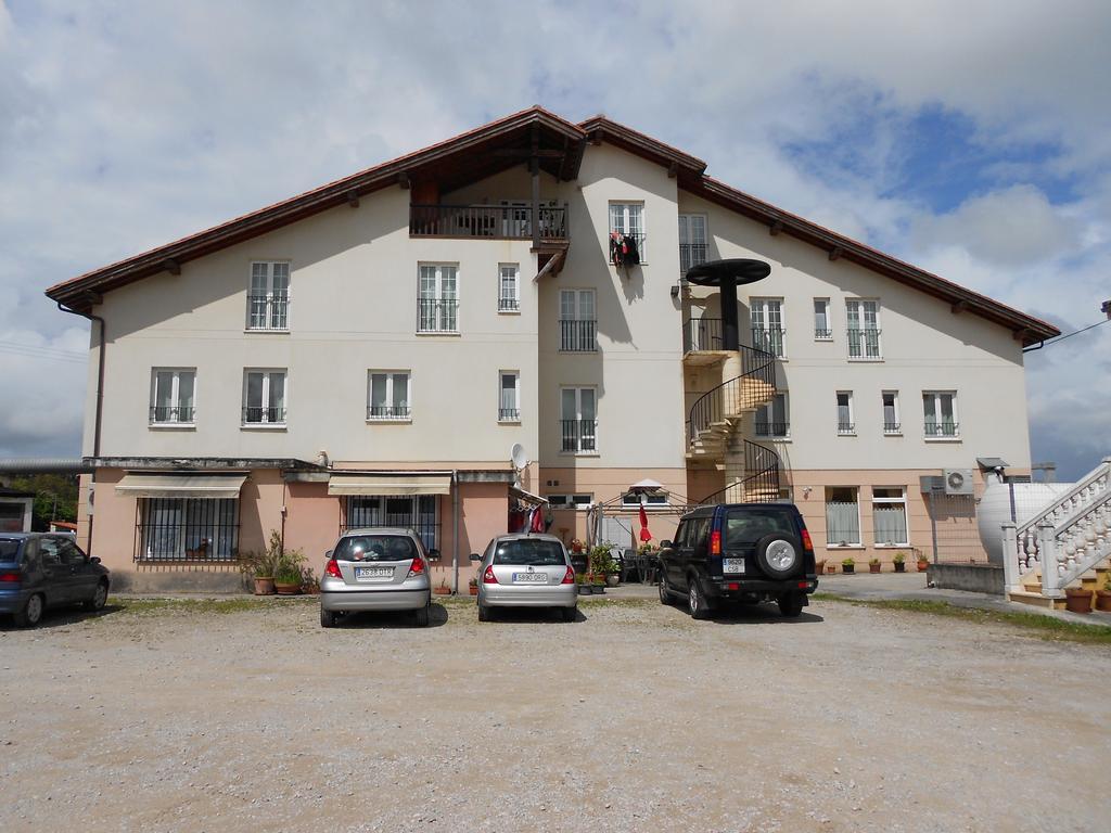Hotel Narcea Valles  Eksteriør bilde